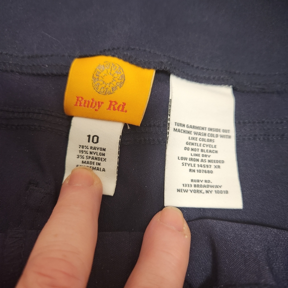 Ruby Rd. Navy Blue Pants Like‎ New - Picture 5 of 9